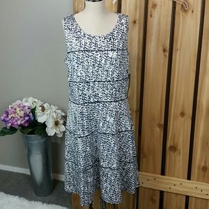 Chelsea Suite Dress NWT